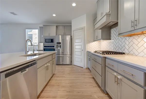 $2,550 | 3018 Schultz Manor Lane, Katy, TX 77494