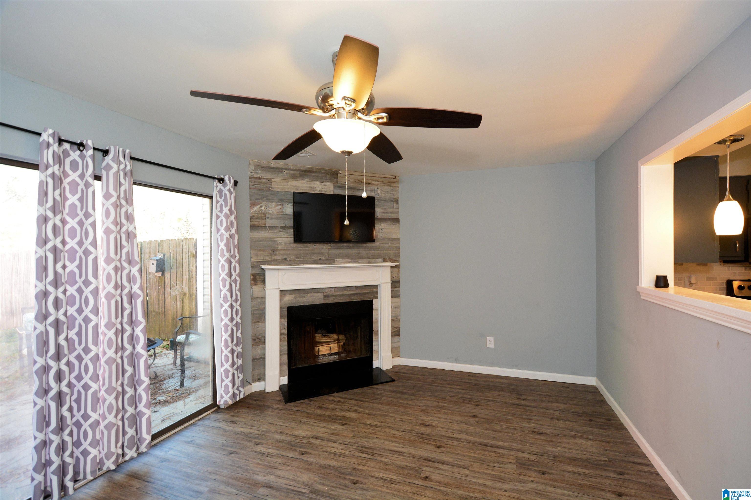 1310 Applegate Drive Alabaster, AL 35007 - Photo 10 of 33