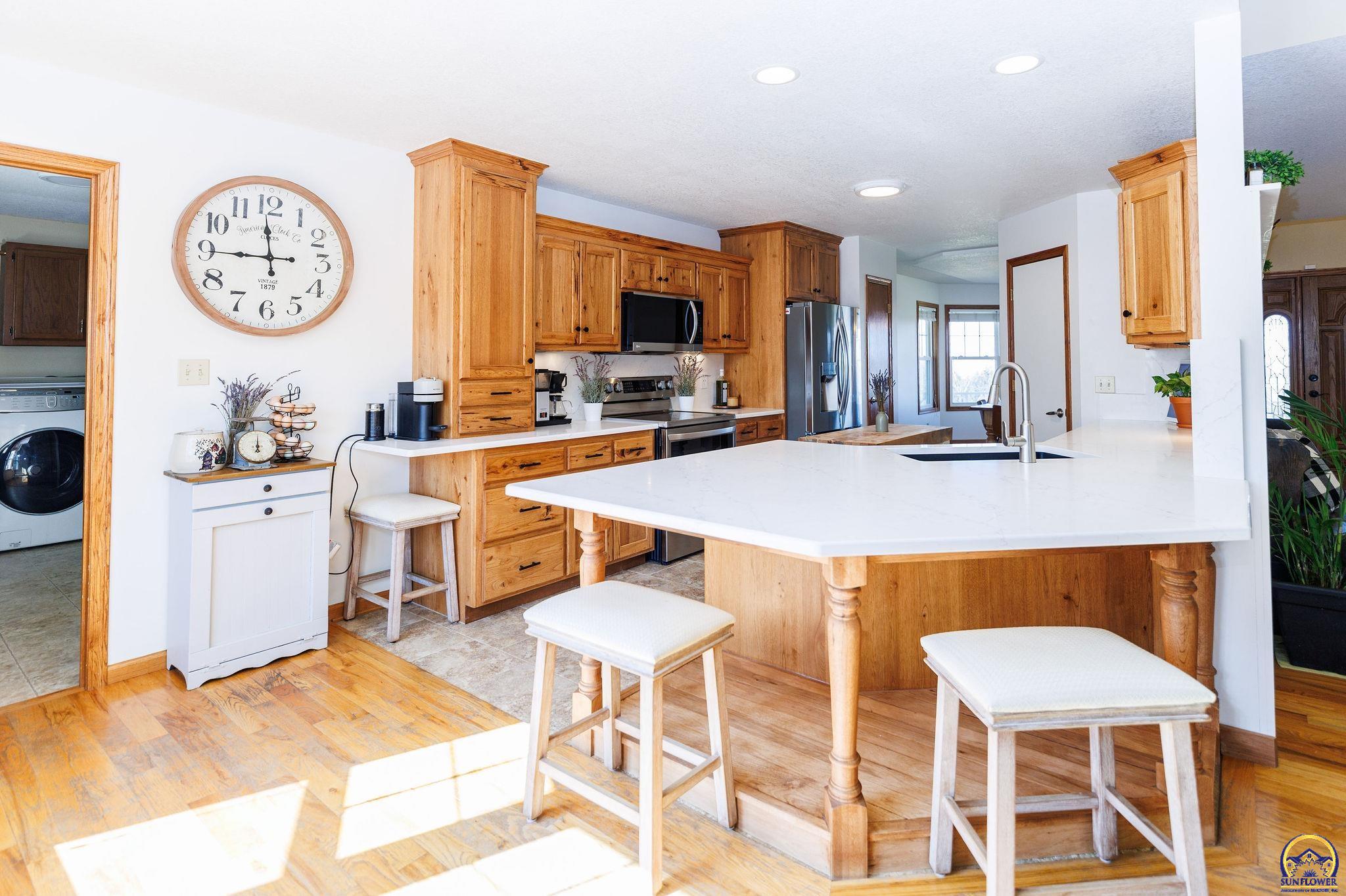 4230 Northwest Valencia Road Silver Lake, KS 66539 - Photo 12 of 51