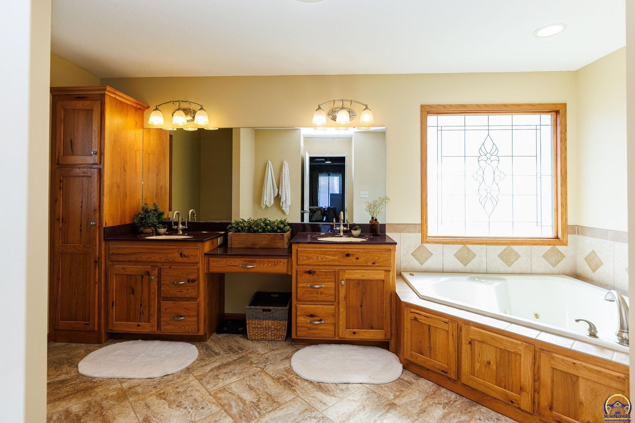 4230 Northwest Valencia Road Silver Lake, KS 66539 - Photo 24 of 51