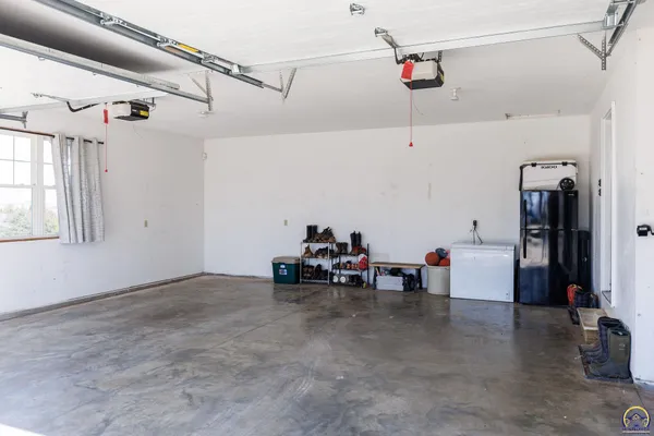 $725,000 | 4230 Northwest Valencia Road, Silver Lake, KS 66539