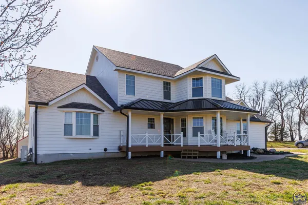 $725,000 | 4230 Northwest Valencia Road, Silver Lake, KS 66539