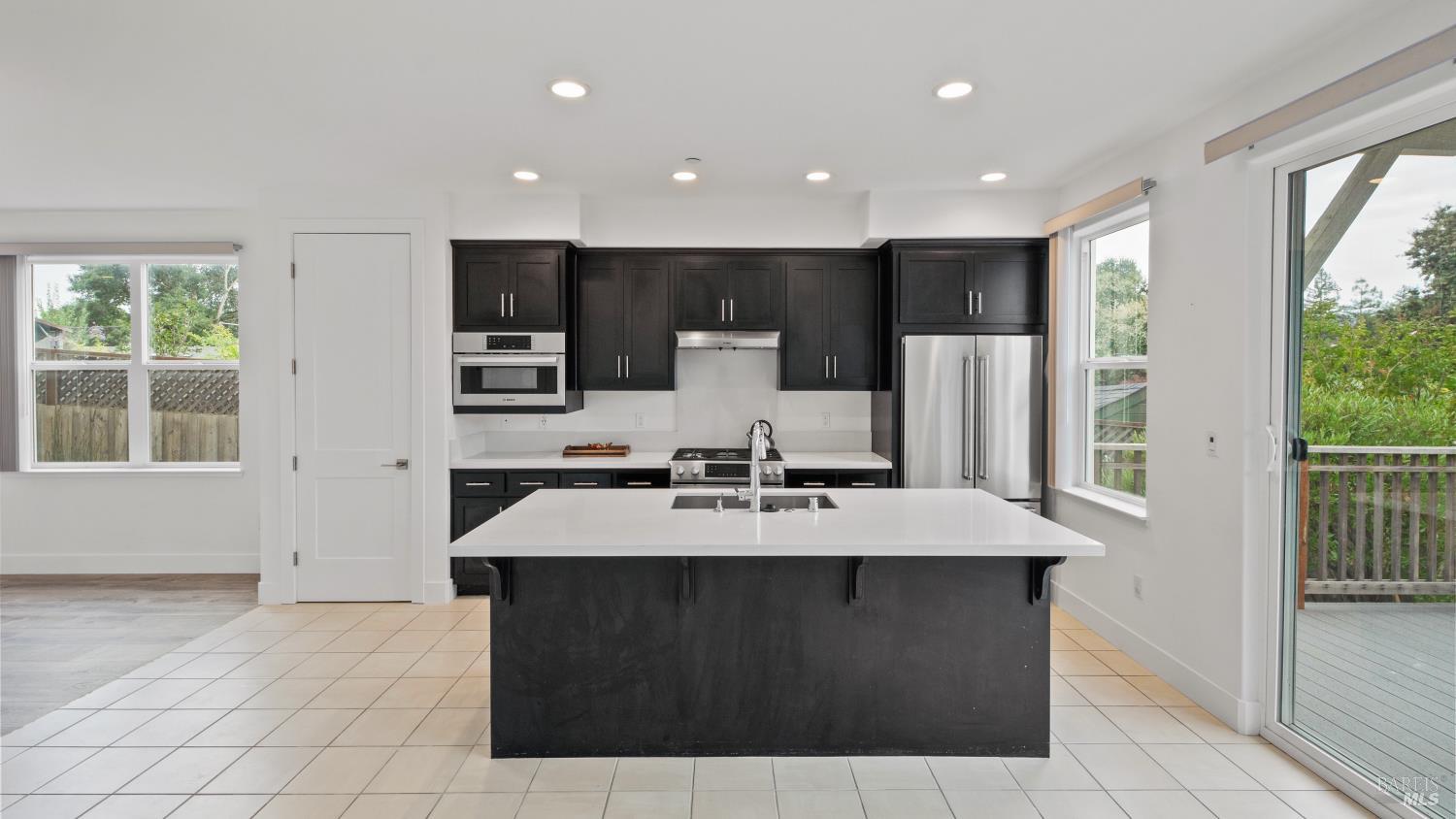 4608 Tavares Lane Santa Rosa, CA 95409 - Photo 13 of 37