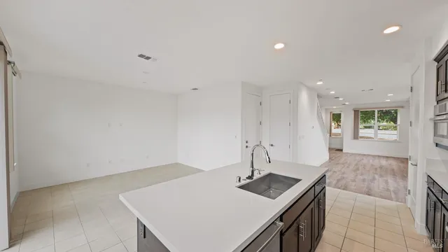 $688,000 | 4608 Tavares Lane, Santa Rosa, CA 95409