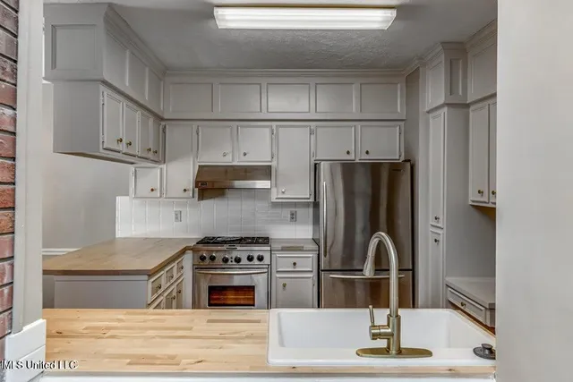 $2,400 | 560 Dixton Drive, Brandon, MS 39047