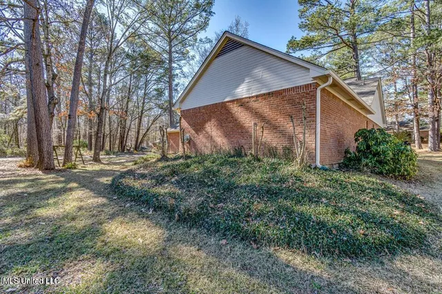 $2,400 | 560 Dixton Drive, Brandon, MS 39047