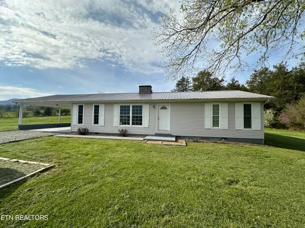 $259,900 | 368 Claiborne Avenue, Cumberland Gap, TN 37724
