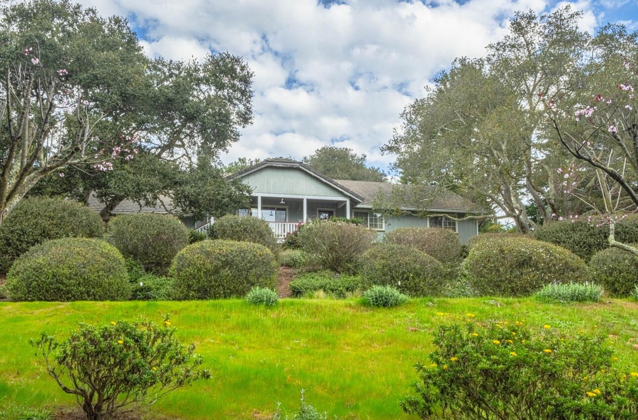 18191 Berta Canyon Road Salinas, CA 93907 - Photo 3 of 35