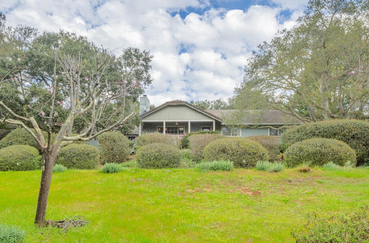 18191 Berta Canyon Road Salinas, CA 93907 - Photo 6 of 35