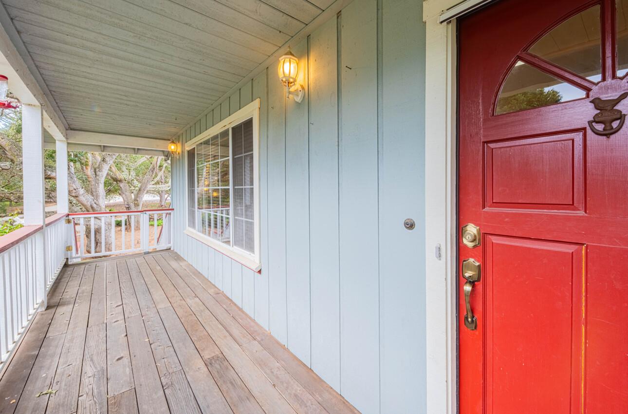 18191 Berta Canyon Road Salinas, CA 93907 - Photo 7 of 35