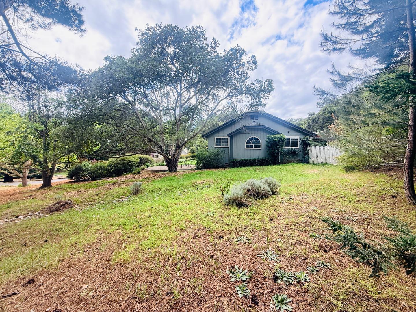 18191 Berta Canyon Road Salinas, CA 93907 - Photo 10 of 36