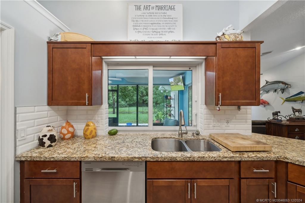 516 Mill Stream Terrace Stuart, FL 34997 - Photo 14 of 46 Gallery Image 14