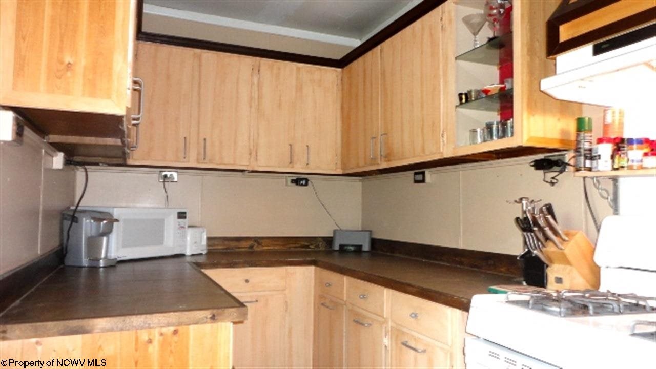 91 Robinson Run Road Maidsville, WV 26541 - Photo 7 of 20 Gallery Image 7