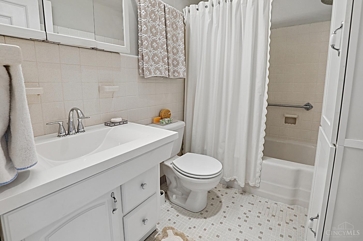 2324 Madison Road, Unit 1705 Cincinnati, OH 45208 - Photo 28 of 28