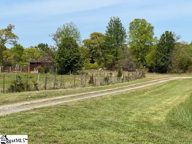 3963 Jordan Road Greer, SC 29651 - Photo 14 of 30