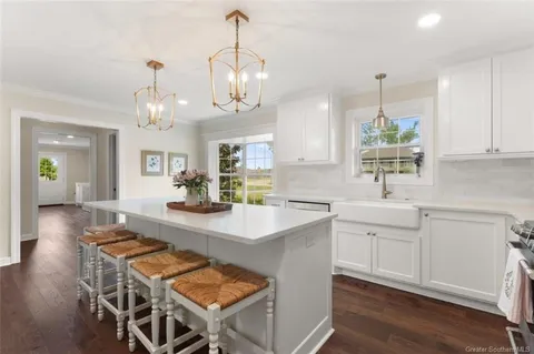 $484,900 | 1117 Inverness Drive, Lake Charles, LA 70605