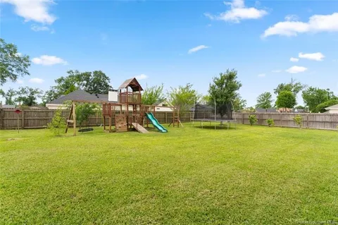 $484,900 | 1117 Inverness Drive, Lake Charles, LA 70605