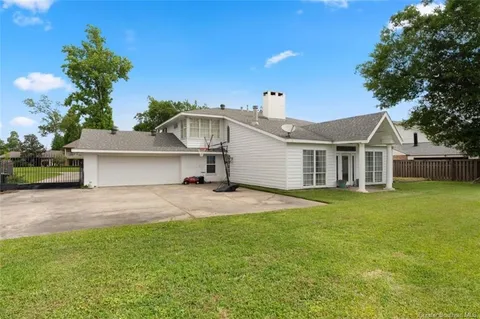 $484,900 | 1117 Inverness Drive, Lake Charles, LA 70605