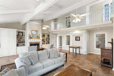 $484,900 | 1117 Inverness Drive, Lake Charles, LA 70605