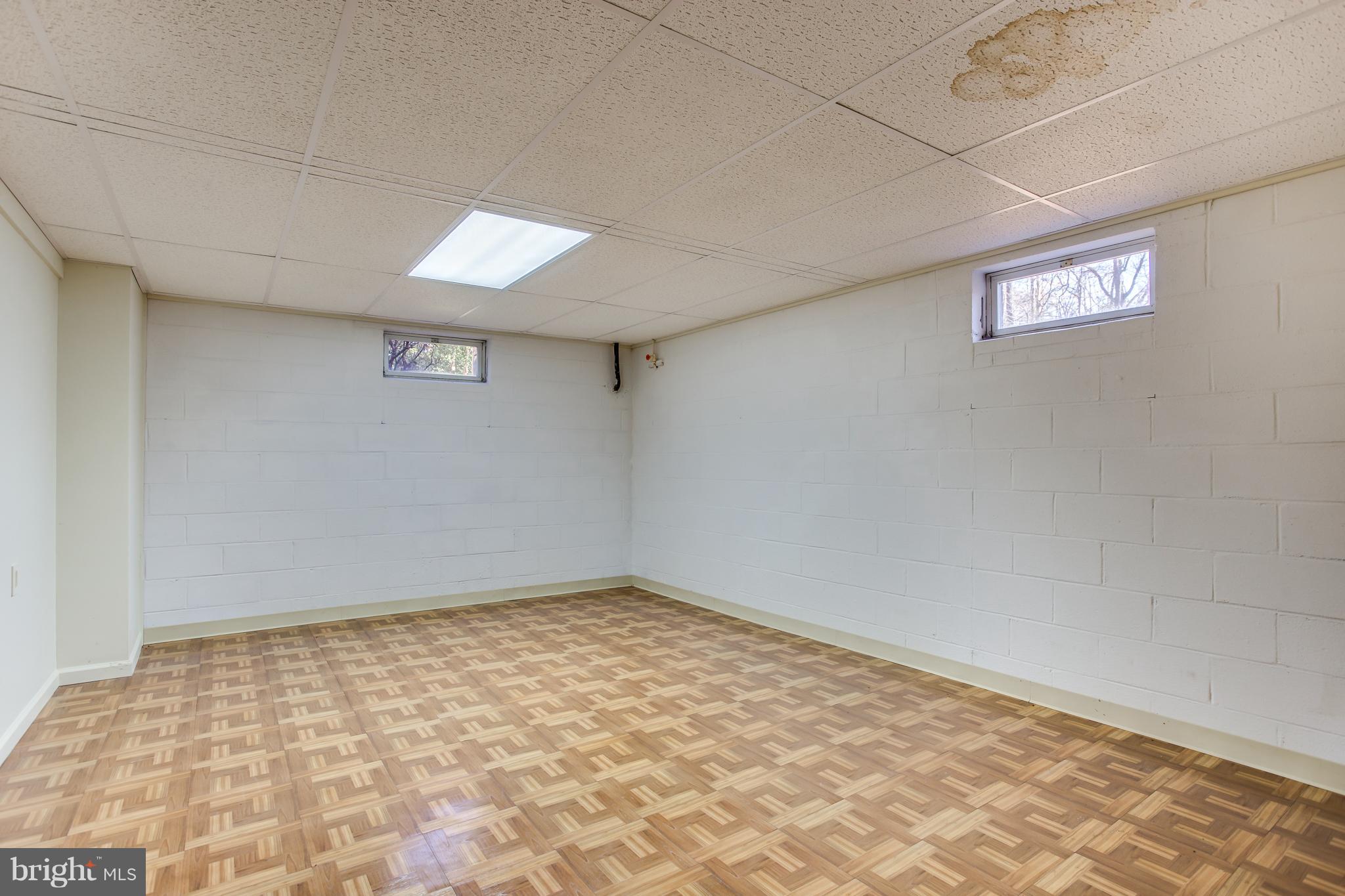 4950 Lansdowne Road Fredericksburg, VA 22408 - Photo 26 of 29 Office, hobby room, or theater room