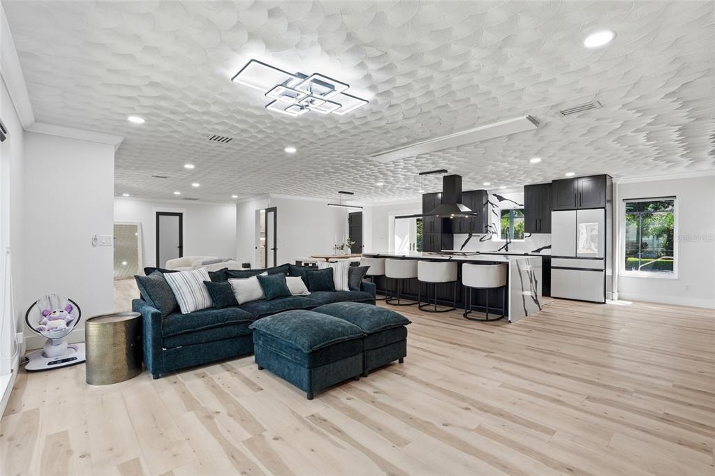 3931 West Riverside Drive Fort Myers, FL 33901 - Photo 5 of 50