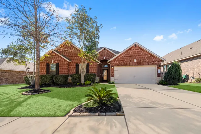 $395,000 | 1506 Heartwood Drive, Conroe, TX 77384