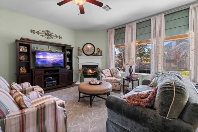 $395,000 | 1506 Heartwood Drive, Conroe, TX 77384