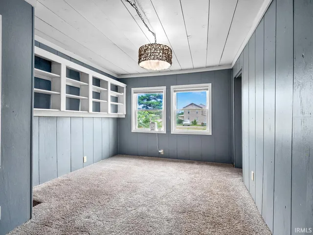 $197,000 | 235 West Railroad Street, Waterloo, IN 46793