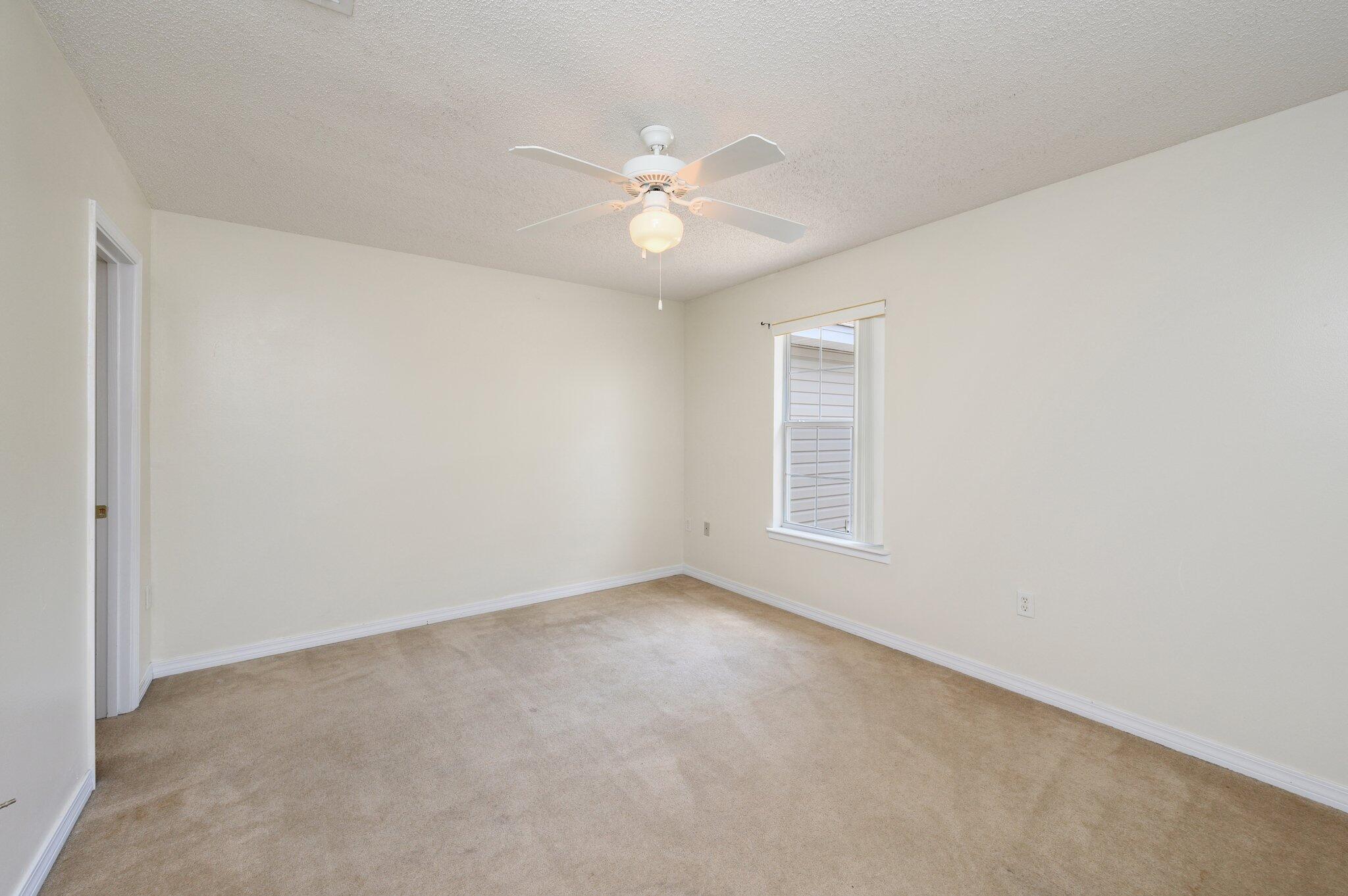 416 Bear Road, Unit B Fort Walton Beach, FL 32547 - Photo 19 of 34 19-web-or-mls-416B Bear Rd-16