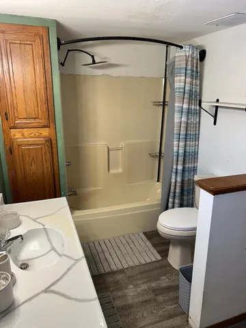 $135,000 | 114 North 2nd Avenue East, Truman, MN 56088