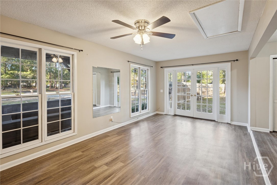 910 Kings Road Hinesville, GA 31313 - Photo 24 of 43 4rth Bedroom or Flex Space.