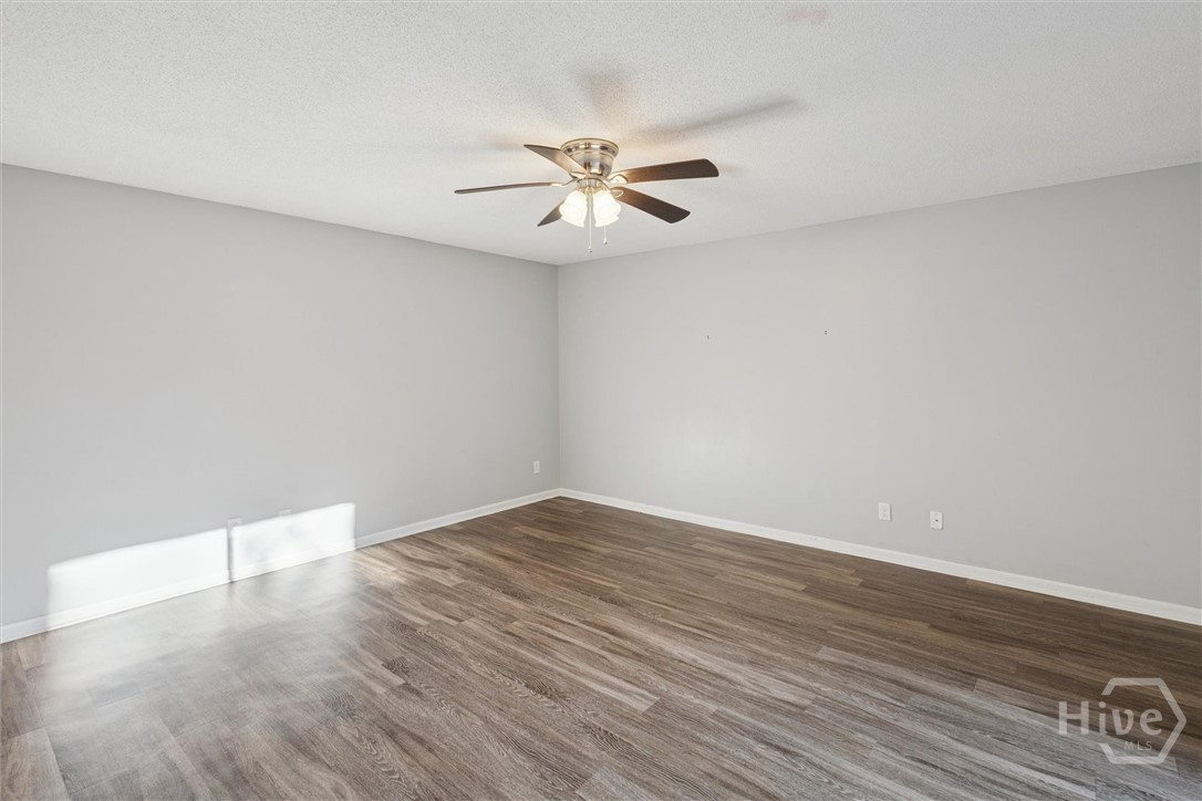910 Kings Road Hinesville, GA 31313 - Photo 32 of 43