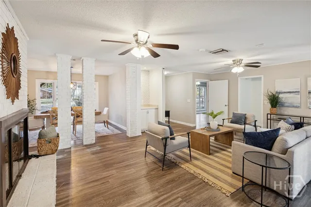 $315,900 | 910 Kings Road, Hinesville, GA 31313