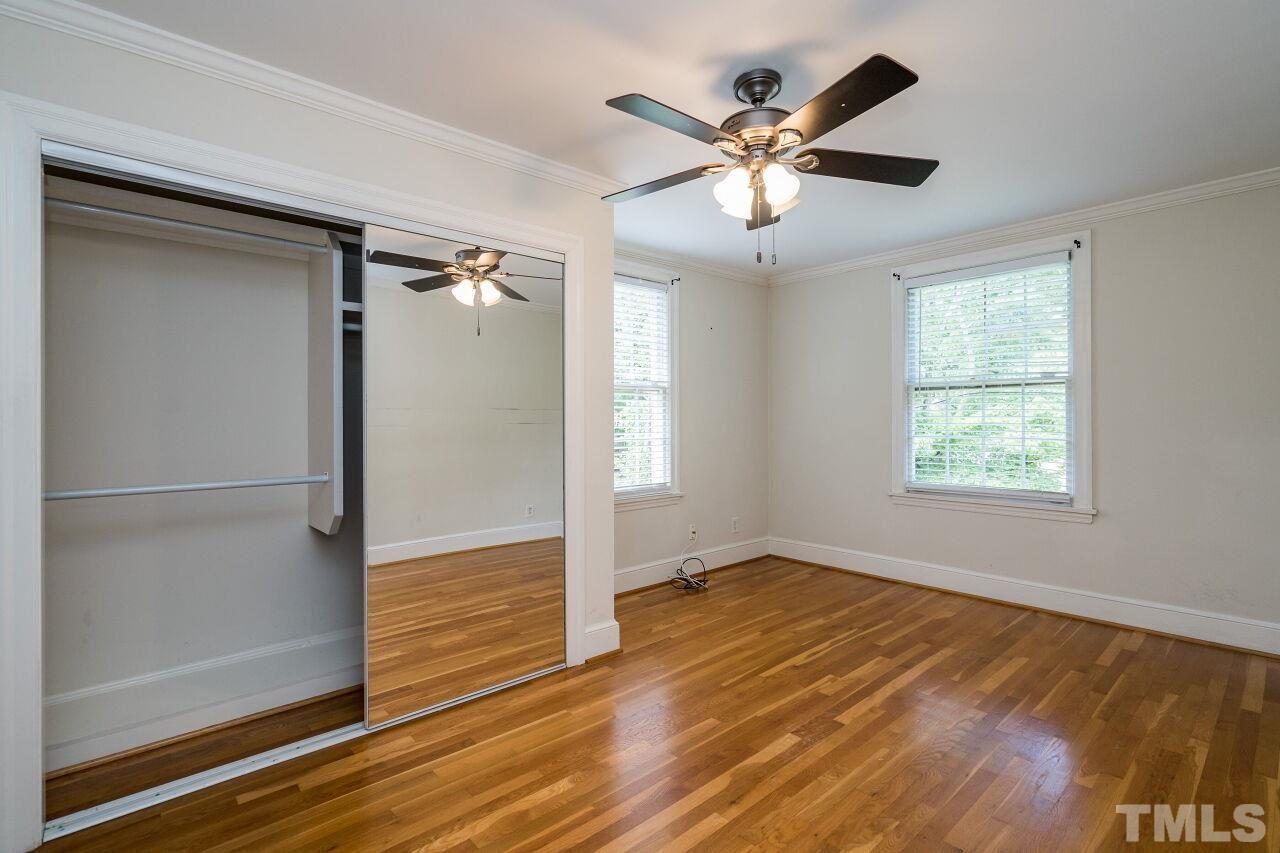 300 Brooks Avenue Raleigh, NC 27607 - Photo 14 of 27