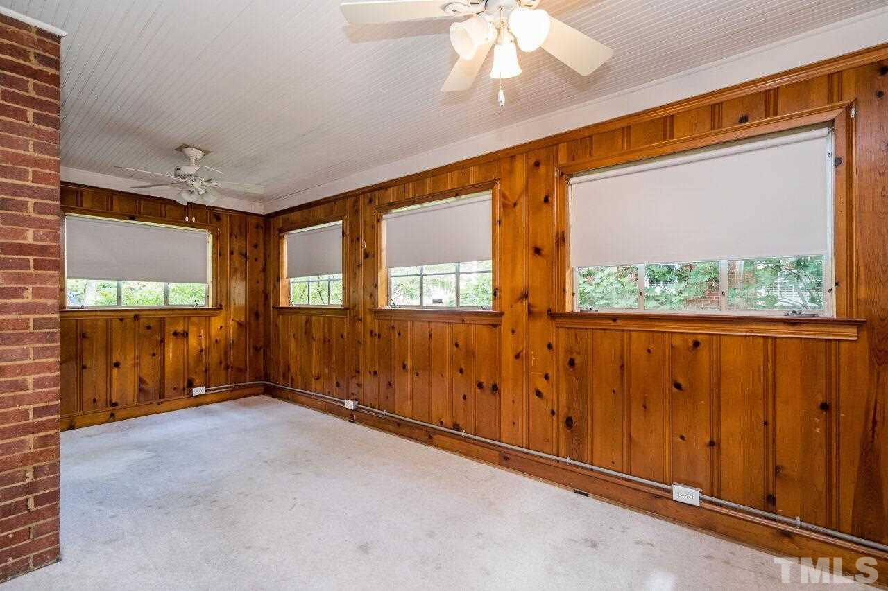 300 Brooks Avenue Raleigh, NC 27607 - Photo 8 of 27