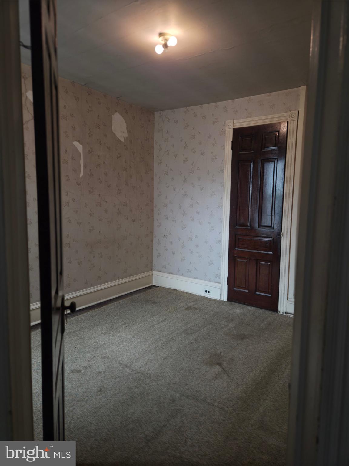1223 Elm Street Reading, PA 19604 - Photo 13 of 24