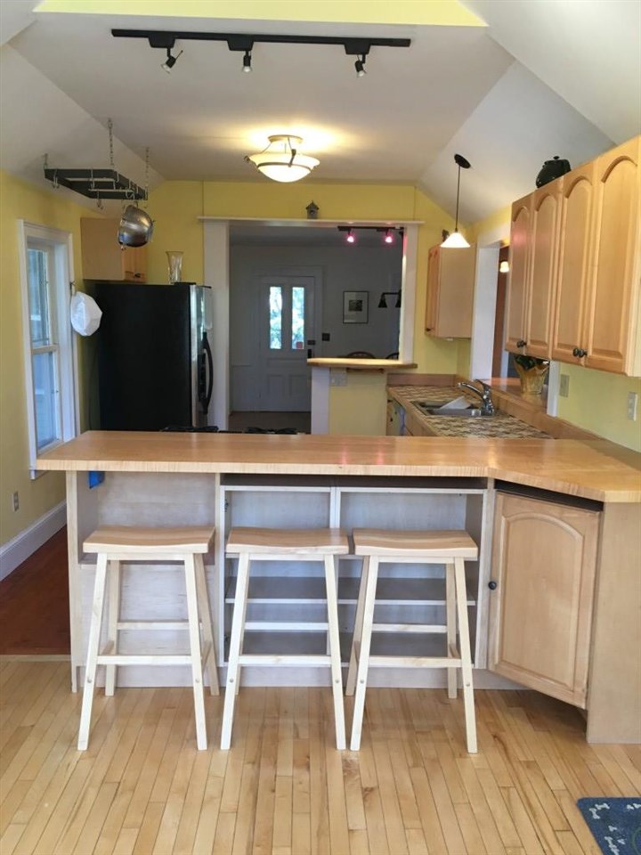 997 Four Winds Road Ferrisburgh, VT 05473 - Photo 4 of 26 Gallery Image 4