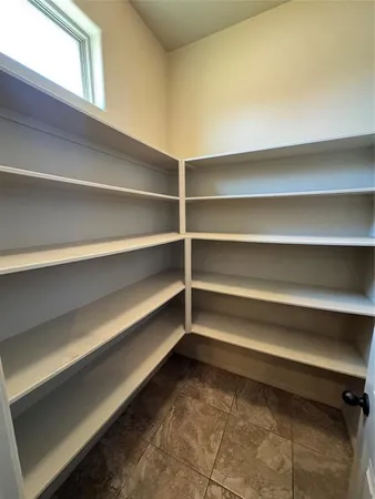 $2,000 | 1443 Lauren Lane, Granbury, TX 76048