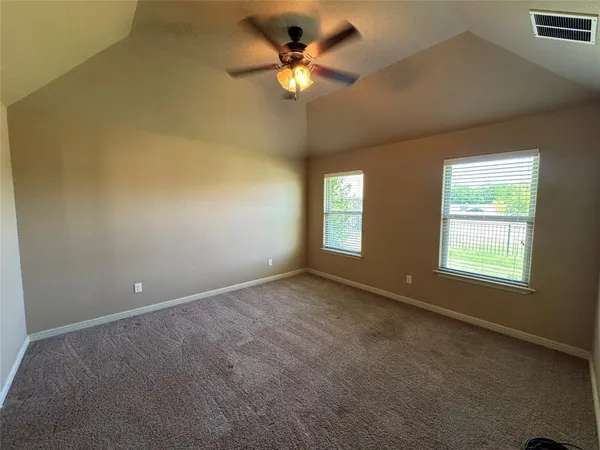 $2,000 | 1443 Lauren Lane, Granbury, TX 76048