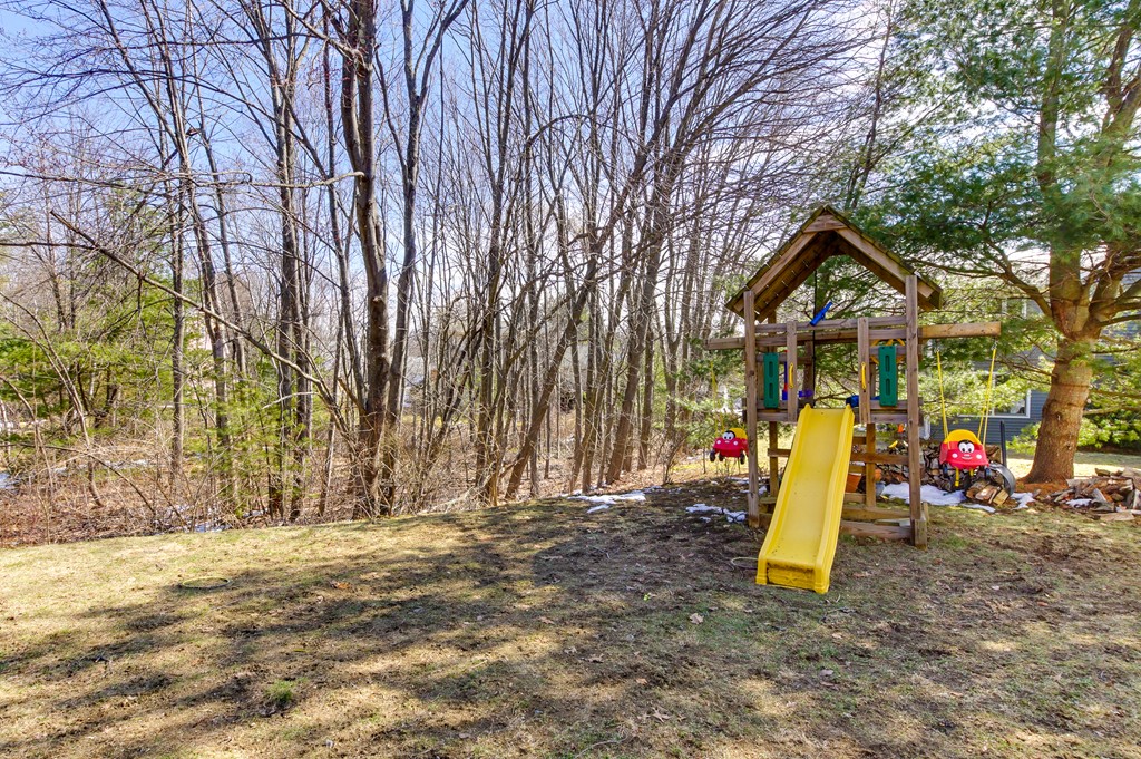 16 Longfellow Road Northborough, MA 01532 - Photo 28 of 30 Gallery Image 28