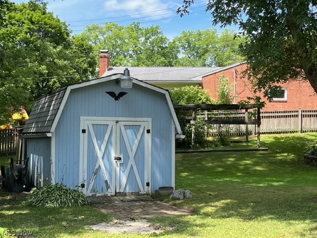 1614 Merle Road Salem, OH 44460 - Photo 22 of 25 Roomy shed