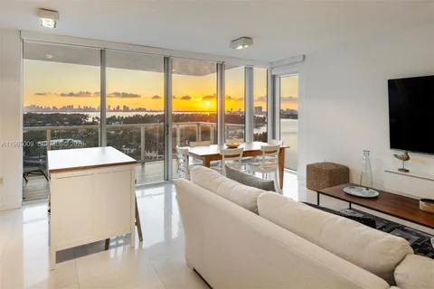 $1,425,000 | 6700 Indian Creek Drive, Unit 1207, Miami Beach, FL 33141