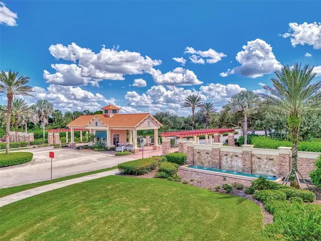 $368,500 | 10792 Tarflower Drive, Unit 101, Venice, FL 34293