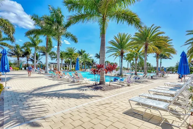 $368,500 | 10792 Tarflower Drive, Unit 101, Venice, FL 34293