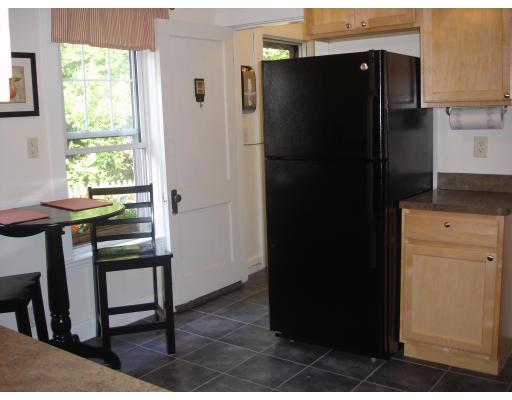 45 Bexley Road Boston, MA 02131 - Photo 10 of 28 Gallery Image 10