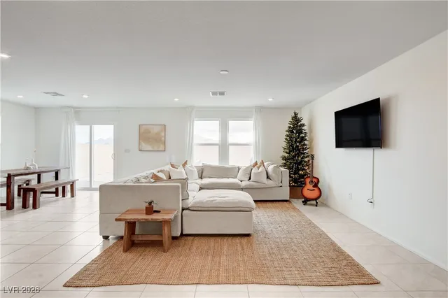 $350,000 | 334 Bridal Veil Falls Street, Indian Springs, NV 89018