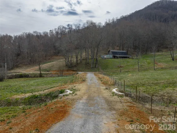 $249,000 | 1433 Crabtree Mountain Road, Clyde, NC 28721