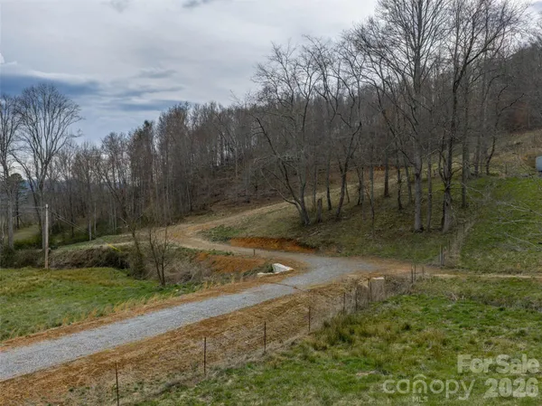 $249,000 | 1433 Crabtree Mountain Road, Clyde, NC 28721