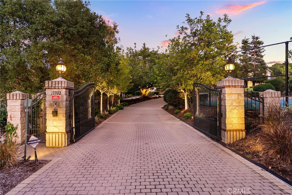 17702 Santiago Cyn Road Silverado, CA 92676 - Photo 8 of 64