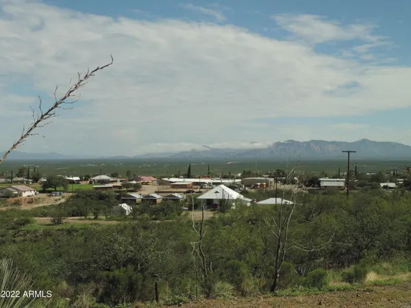 $995 | 401 South Skyline Circle, Unit 1, Tombstone, AZ 85638